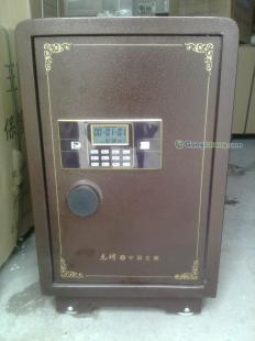 青岛虎牌钢板电子保险柜新品发布 坚固耐用，守护办公文教空间的安全